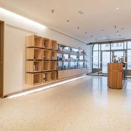 Radisson Blu Grand & Spa, Malo-les-bains 4*