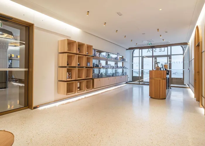 Radisson Blu Grand & Spa, Malo-les-bains 4*